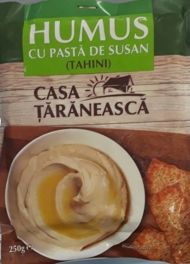 humus cu pasta