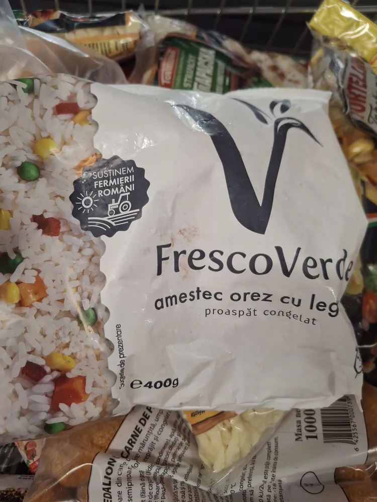 Amestec orez cu legume