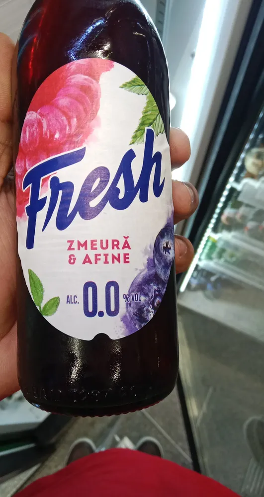 Fresh zmeura afine