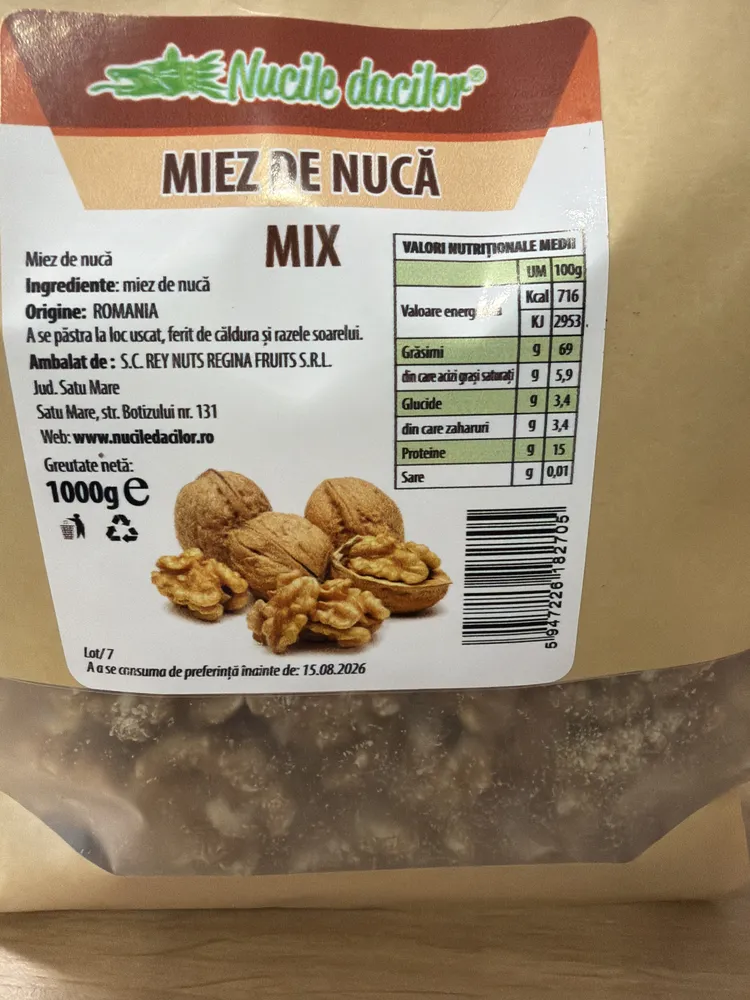 Miez De Nucă Mix