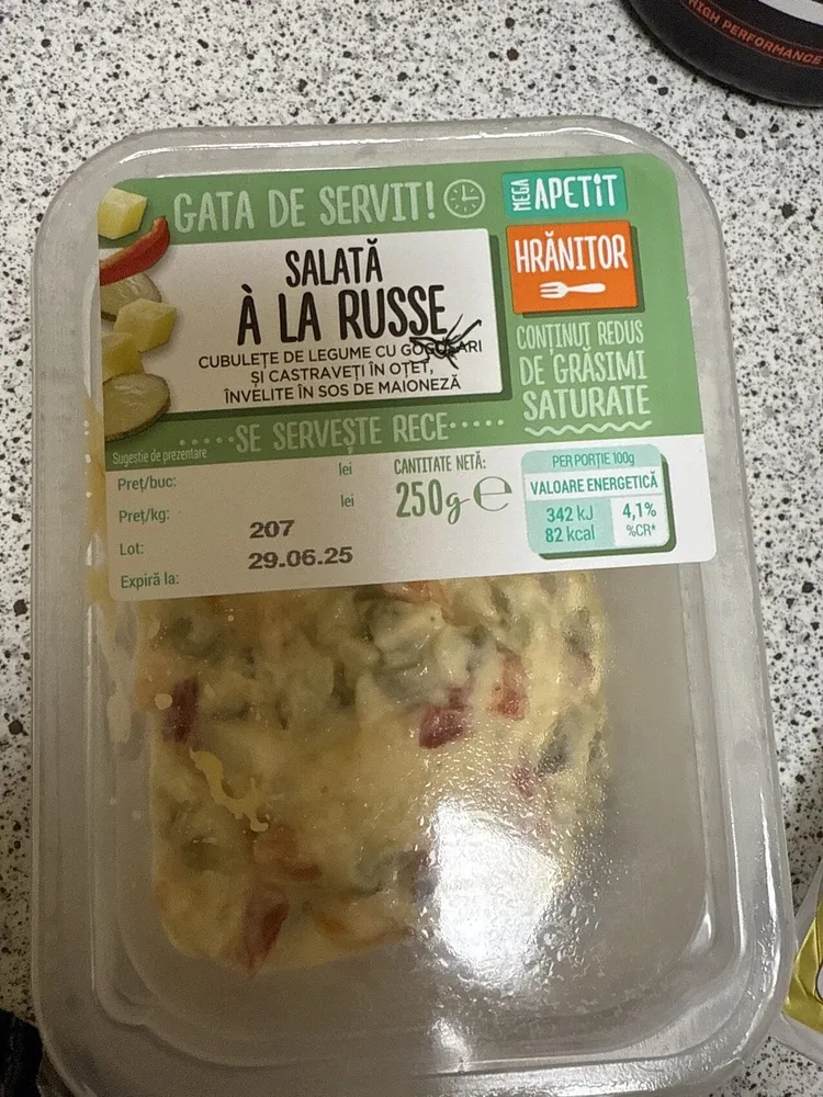Salata a la russe