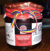 Green walnuts sweet jam
