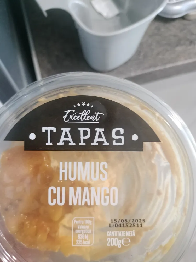 Tapas Humus cu mango