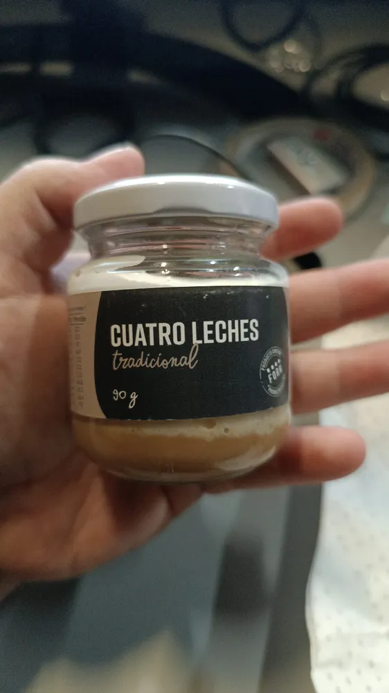 CUATRO LECHES tradicional