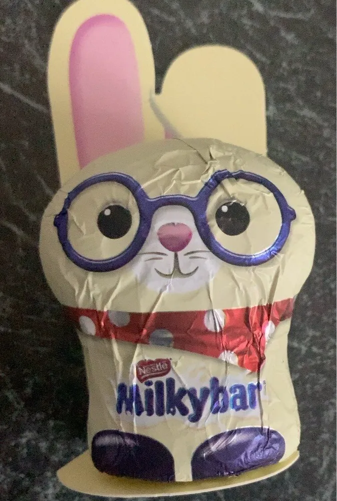 Hollow white chocolate figure