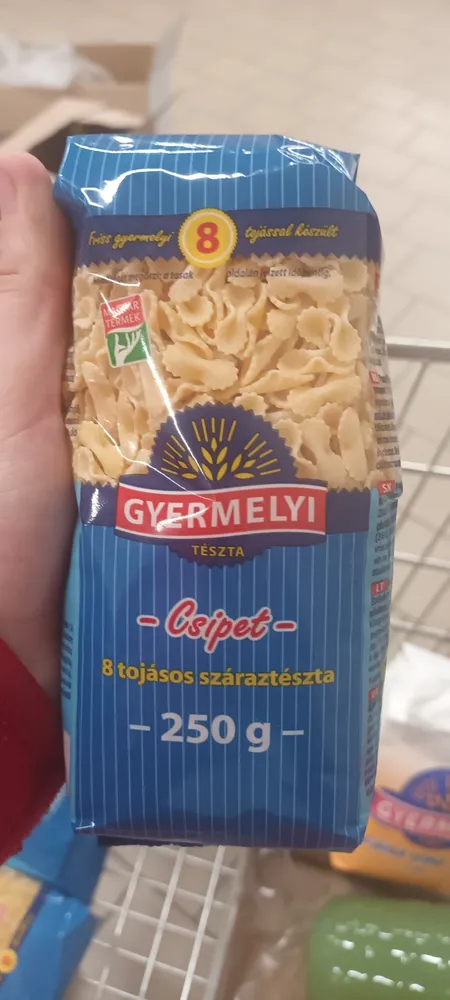 Paște făinoase fundițe
