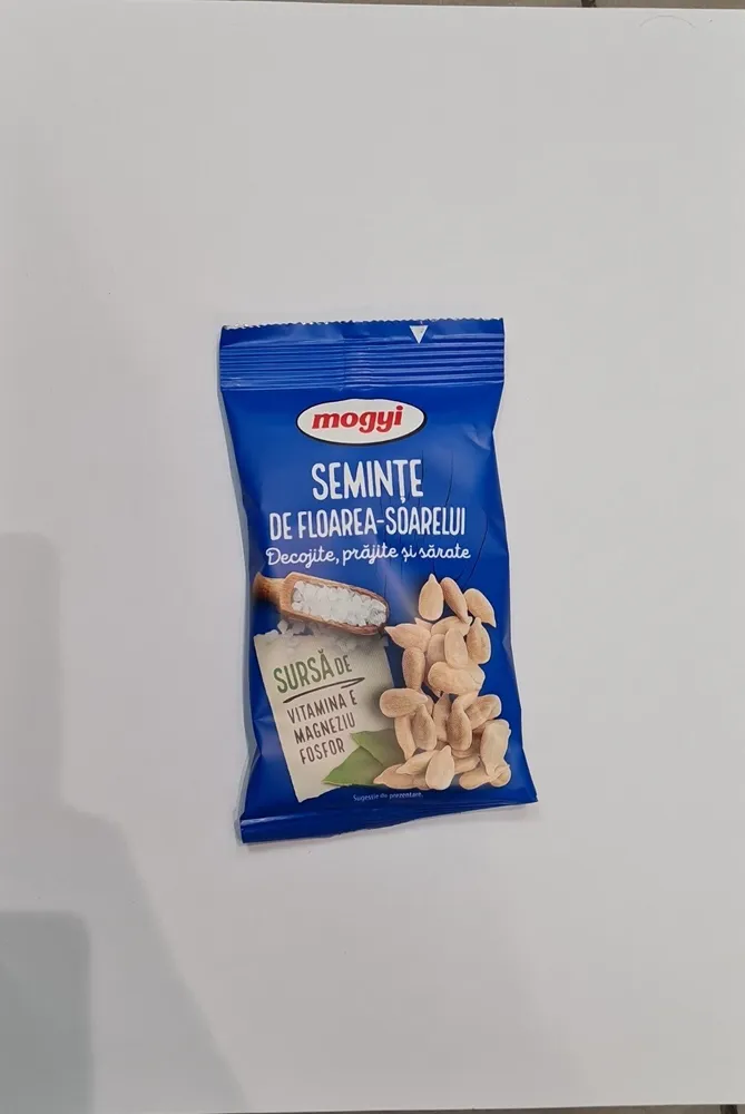 Semințe de floarea-soarelui decojite, prăjite și sărate