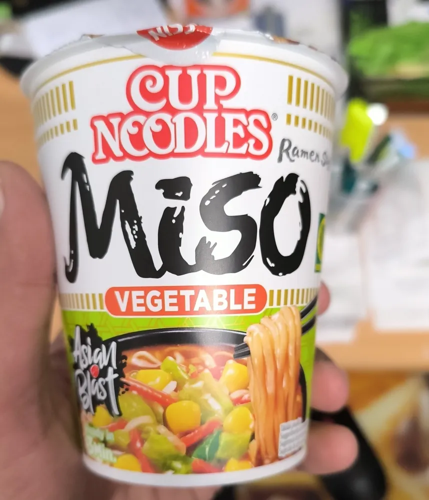 Cup noodles Veggie Miso