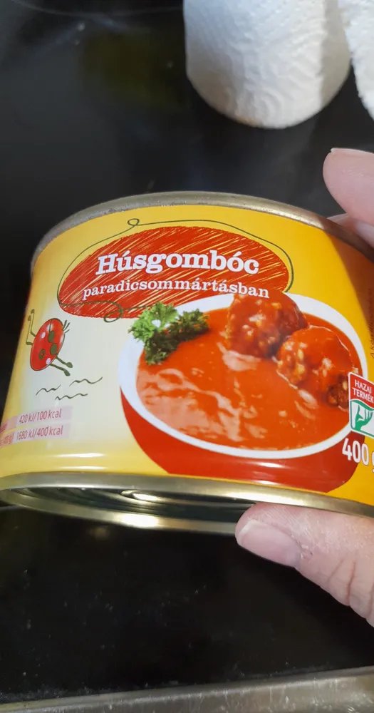 Húsgombóc paradicsommártásban