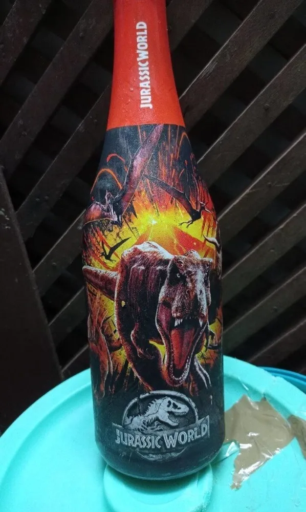 Boisson gazeuse au goût de raisin