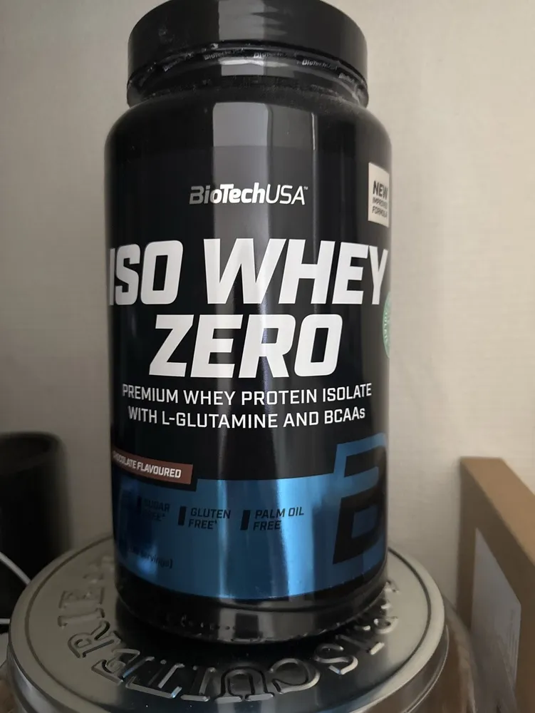ISO WHEY ZERO PREMIUM WHEY PROTEIN ISOLATE WITH L-GLUTAMINE AND BCAAS