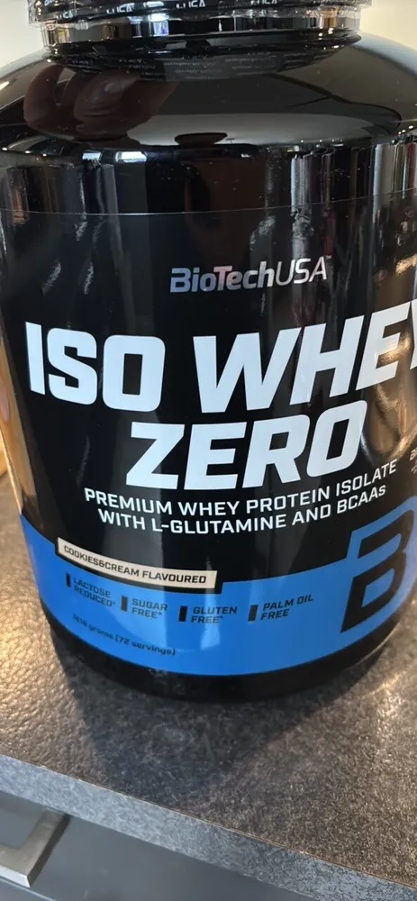 ISO WHEY Cookies and cream ZERO PREMIUM WHEY PROTEIN ISOLATE WITH L-GLUTAMINE AND BCAAS