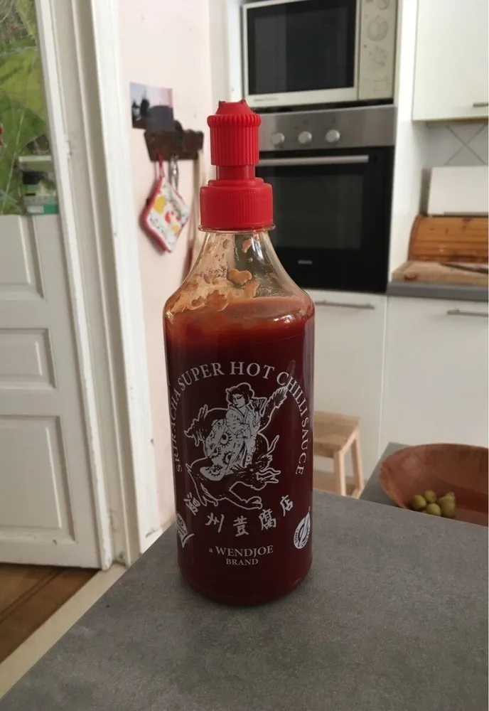 Sriracha super hot chili sauce