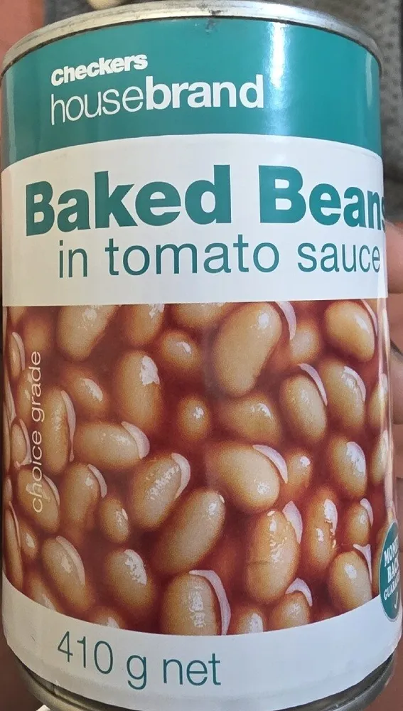 Baked beans in tomato sauce