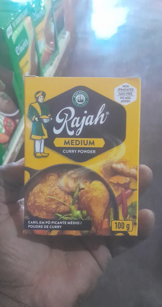 Rajah Medium Curry Powder Robertsons The Spice People
