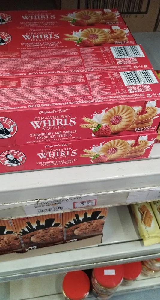 Strawberry Whirls biscuit