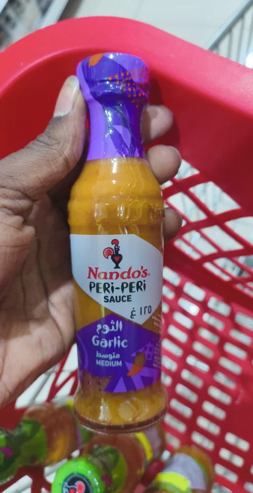 Nando's Garlic Peri Peri Sauce 135G