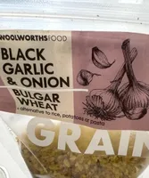 Black garlic and onion bulgar wheat