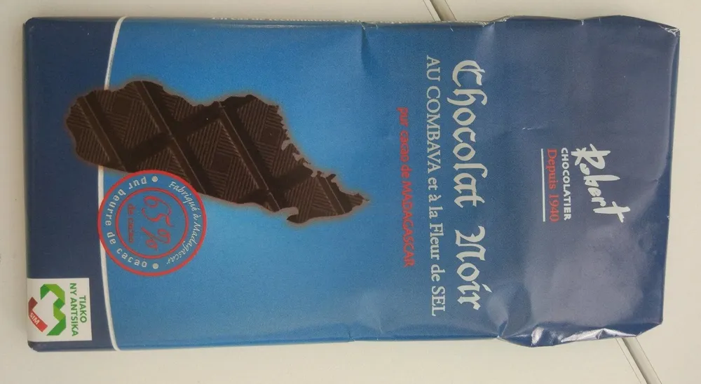 Chocolat noir au combava et fleur de sel