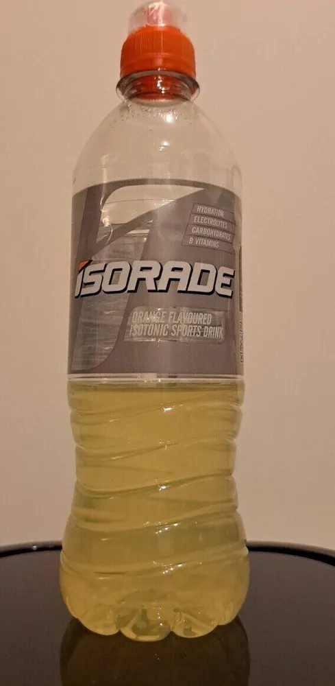 Still orange fruit flavour isotonic sports drink with sugars