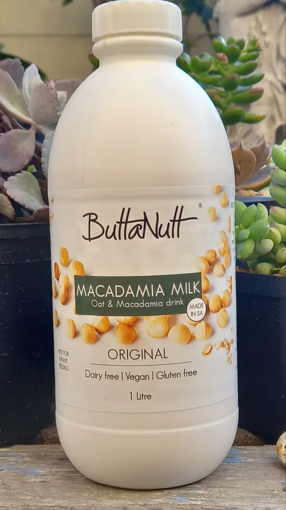 MACADAMIA MILK