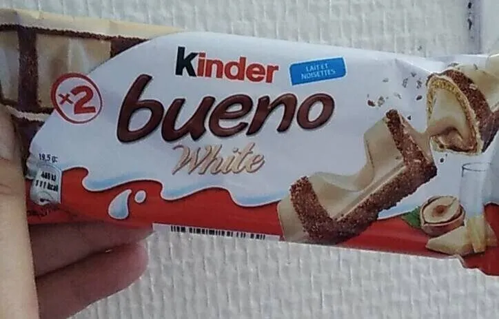Kinder Bueno White