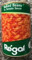 Baked beans in tomato sauce