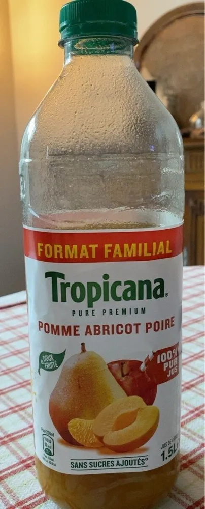 Jus de fruits pomme abricot poire
