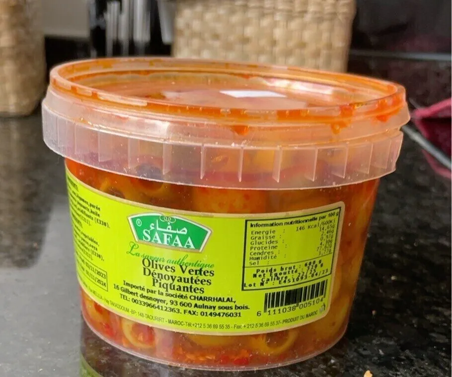 Olives vertes dénoyautées piquantes