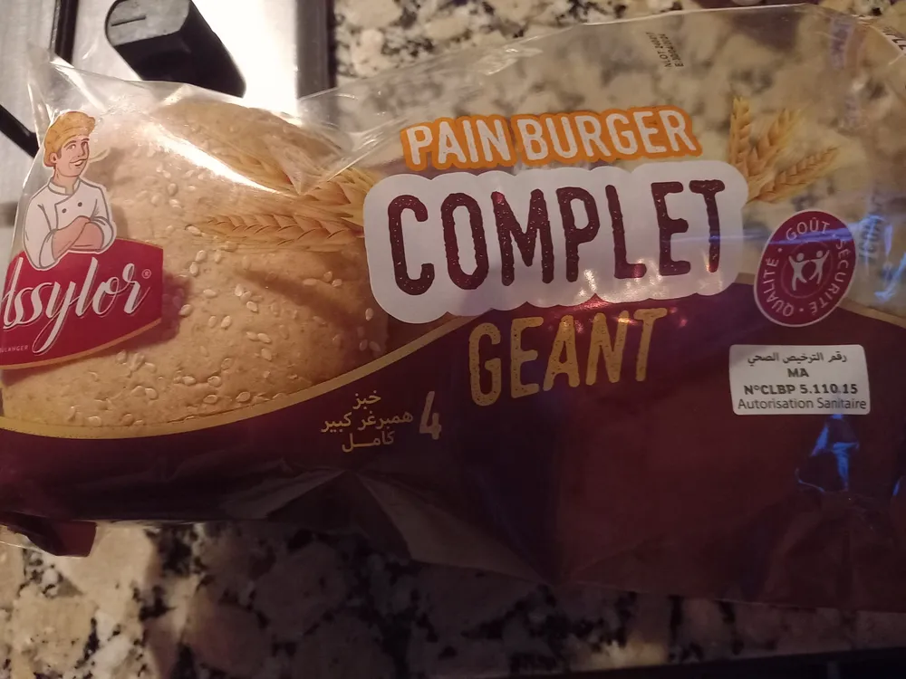 Pain burger complet géant