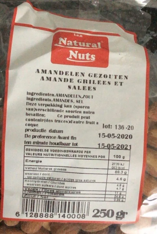 Amandes grillées et salées