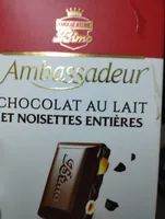 Ambassadeur Chocolat au lait et noisettes entières
