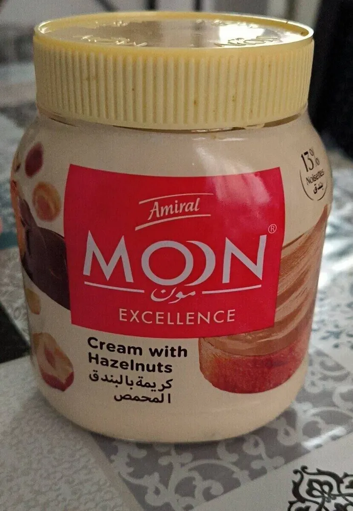 Moon Excellence Cream with Hazelnuts
