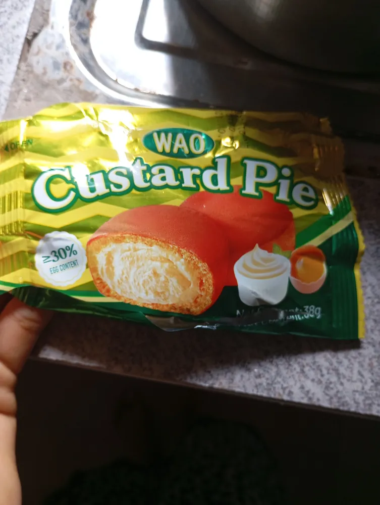 Custard pie