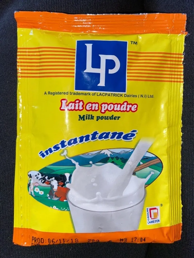 Lait en poudre instantané