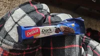 Dark Chocolate And Cream