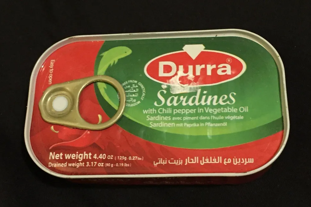 Sardines with Chili pepper in vegetable oil