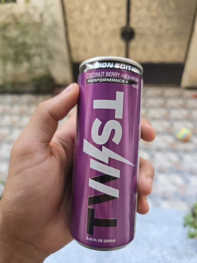 Twist energy drink coconut berry
