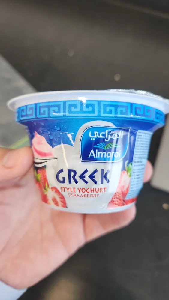 Almarai greek style yogurt strawberry