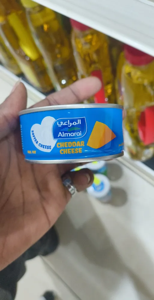 Almarai cheddar cheese full fat
