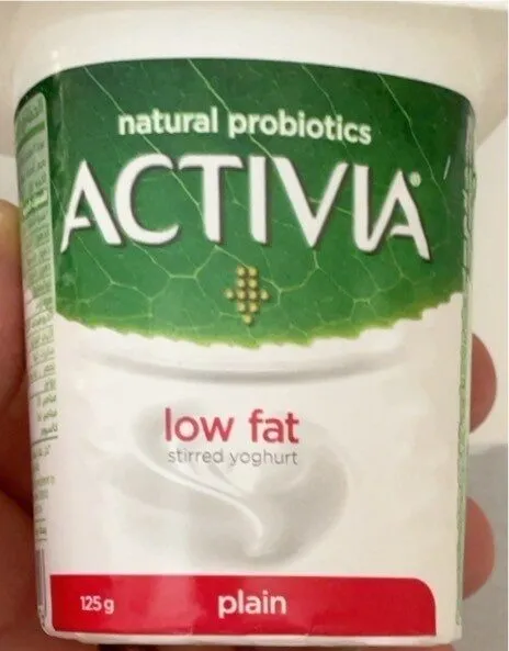 Activia low fat plain