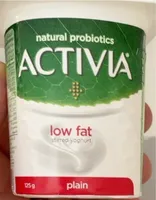 Activia low fat plain