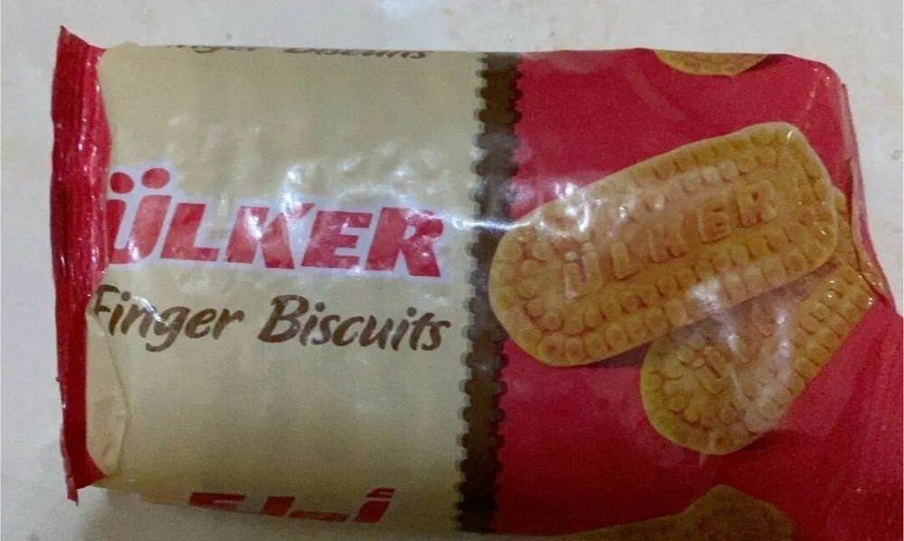 ULKER fingers biscuits