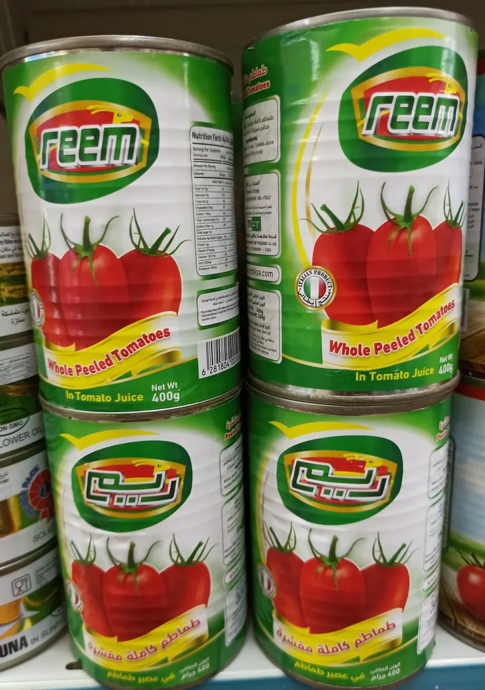 Reem whole peeled tomatoes in tomato juice