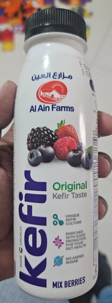 Al Ain Farms Kefir Drink with Mix Berries Flavour 300 ml