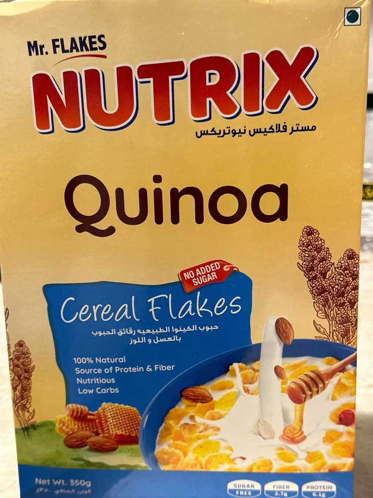 Quinoa Cereal Flakes With Honey And Almond