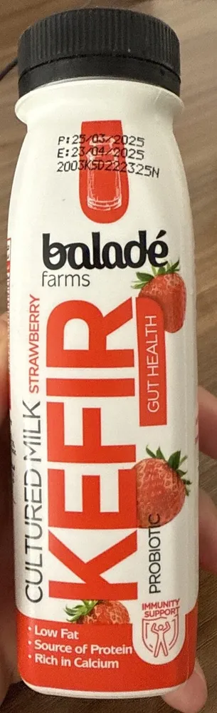 Balade farms strawberry kefir