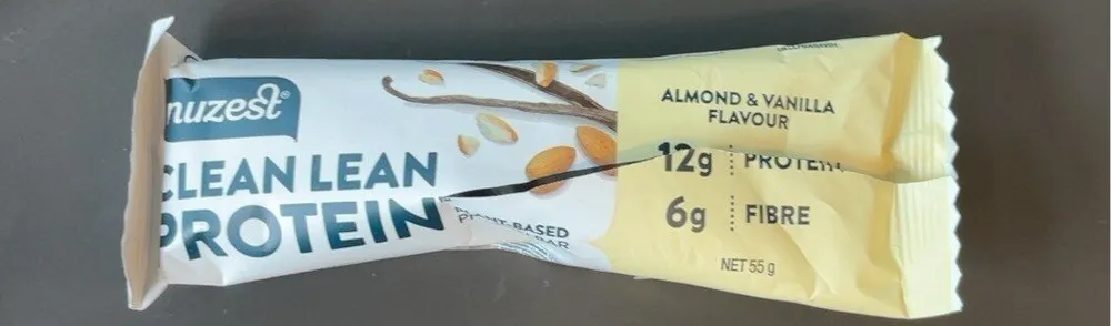 Clean lean protein bar
