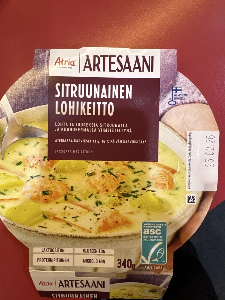 Sitruunainen Lohikeitto
