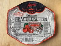 Samettinen tomaatti-leipäjuustokeitto